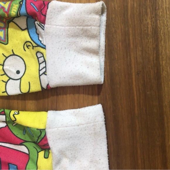 Vibrant Simpson’s jumper men’s size small - Picture 7 of 7